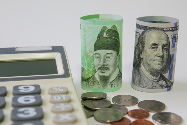 外热内冷！半导体出口继续提振韩国二季度GDP，内需乏力